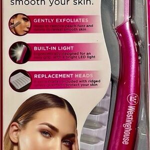 Westinghouse Dermaplaning Facial Hair Remover Exfoliating Tool w/ LED Light NEW